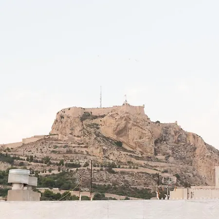 M&c Penthouse Santa Barbara